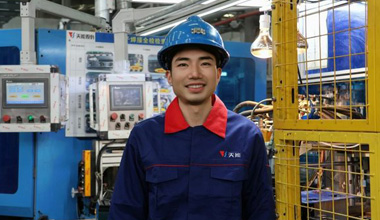 侯斌：从职场新人到新型工匠